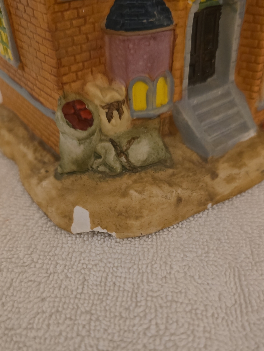 Vintage Fall Harvest Village House - Picture 16 of 17